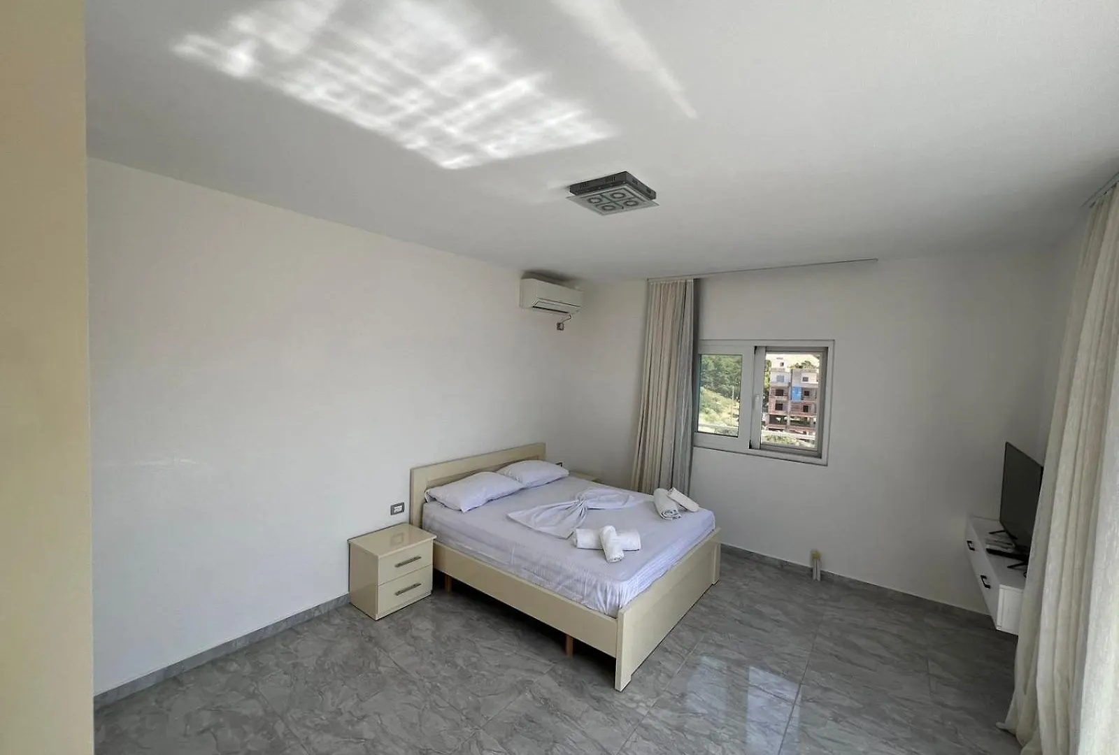 Apartment Beauty Villa Sarande ! Uphill Location Albania