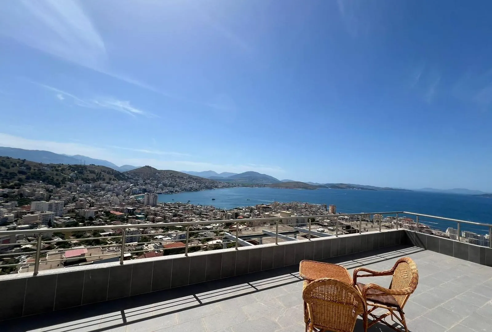Beauty Villa Sarande ! Uphill Location