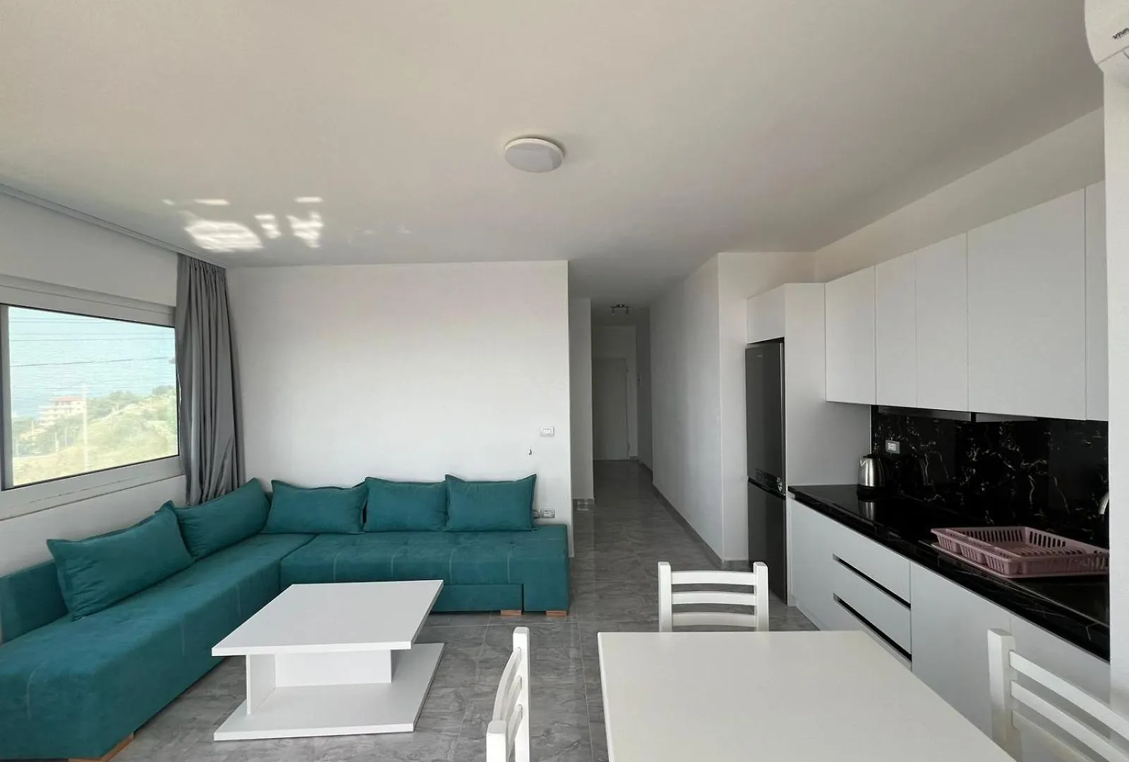 Beauty Villa Sarande ! Uphill Location 0*,