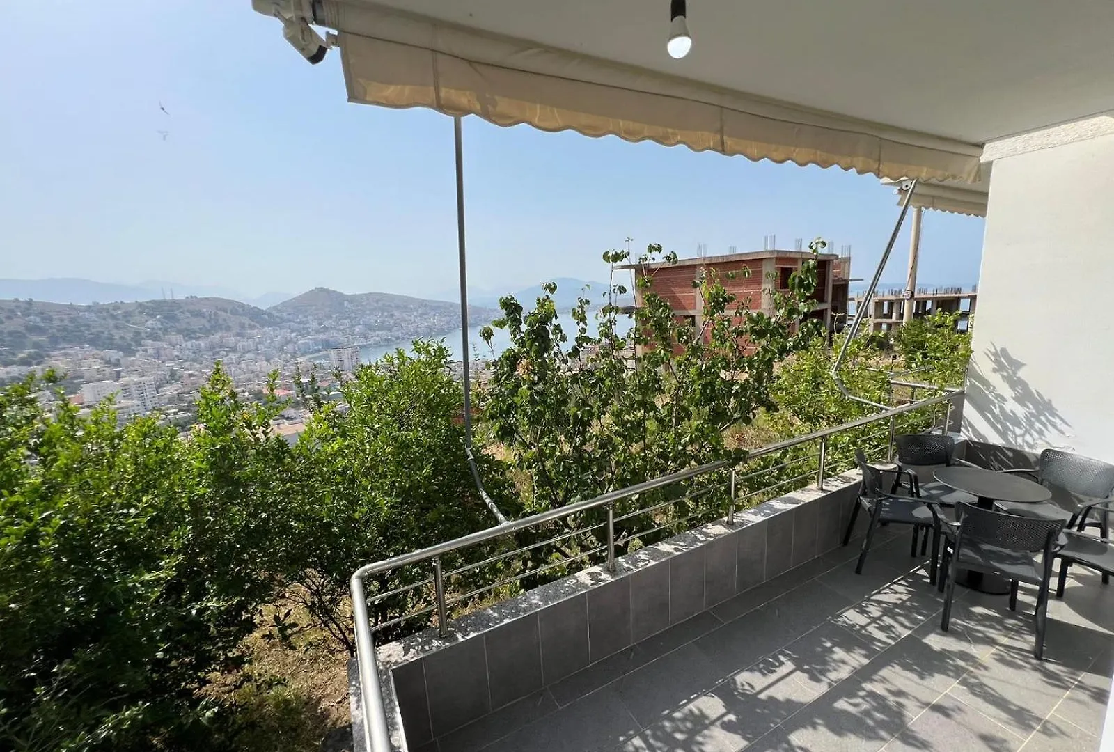 Beauty Villa Sarande ! Uphill Location 0*,
