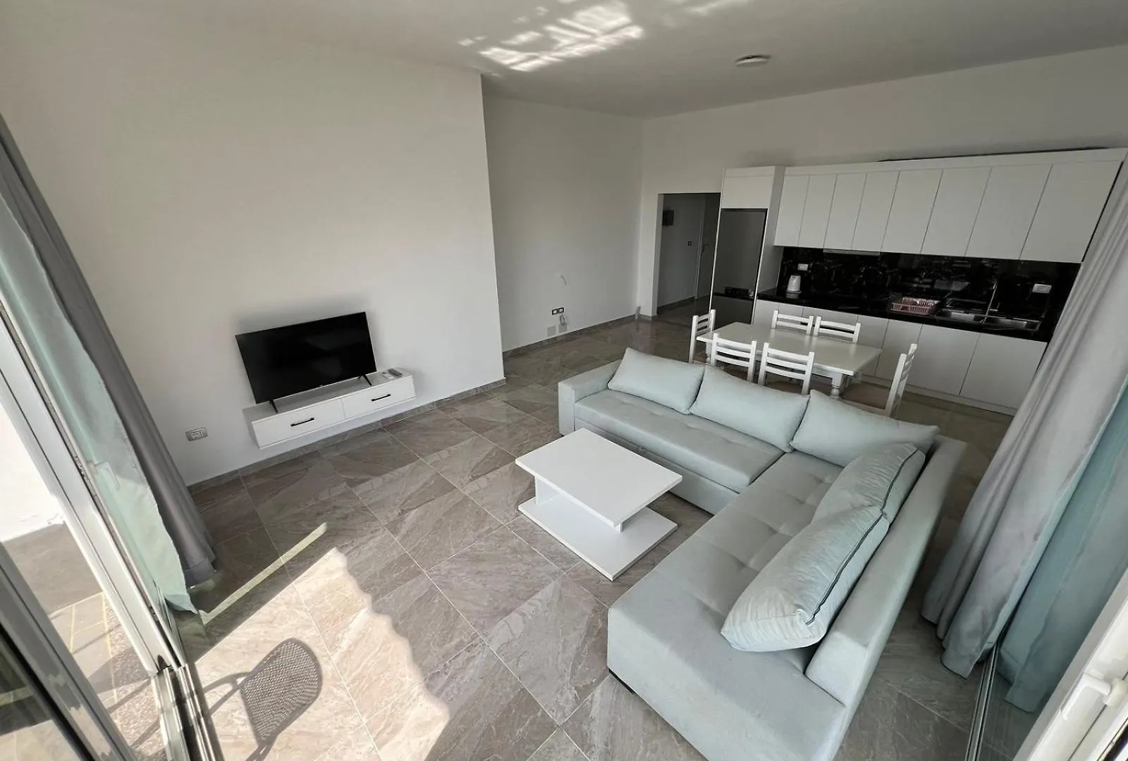 Beauty Villa Sarande ! Uphill Location 0*,  Albania