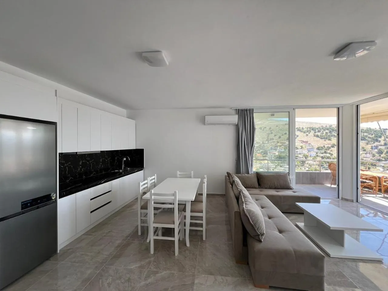 Beauty Villa Sarande ! Uphill Location